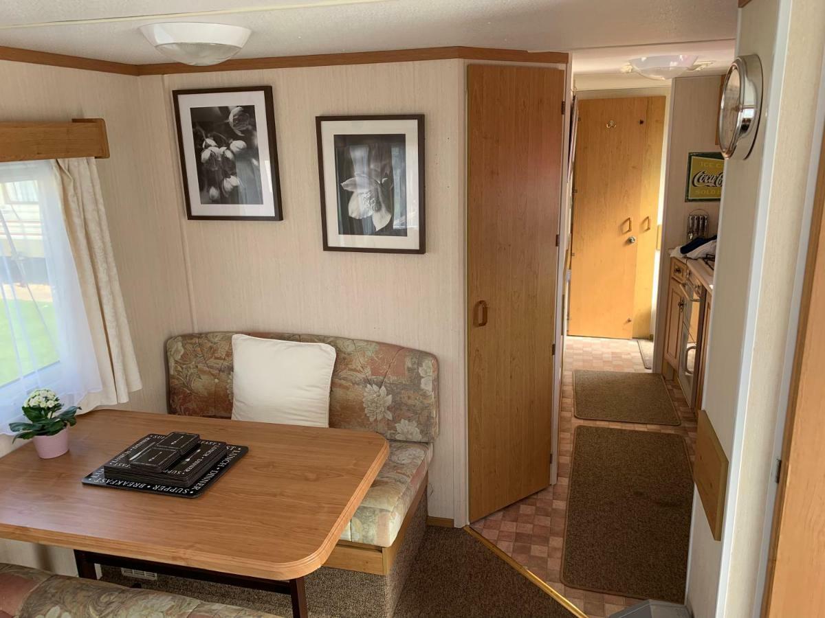 Chapel Caravans S191 Hotel Chapel Saint Leonards Exterior photo